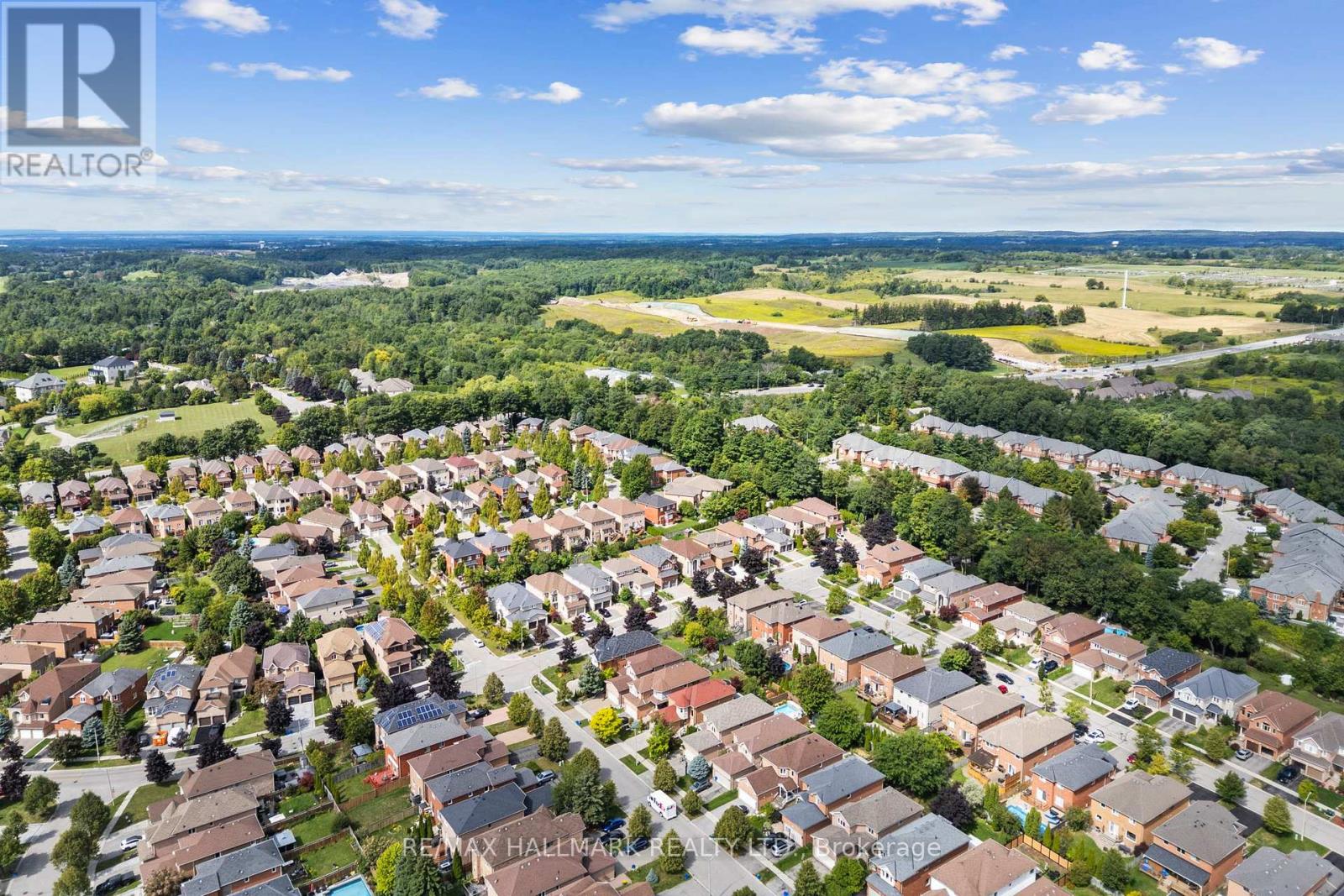 Photo 47 of 58 Casa Grande Street, Richmond Hill ON