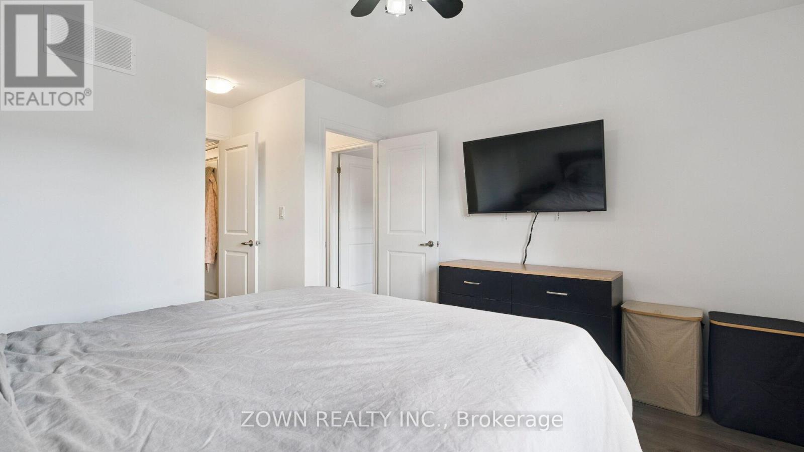 Photo 26 of 3 Silo Mews, Barrie ON