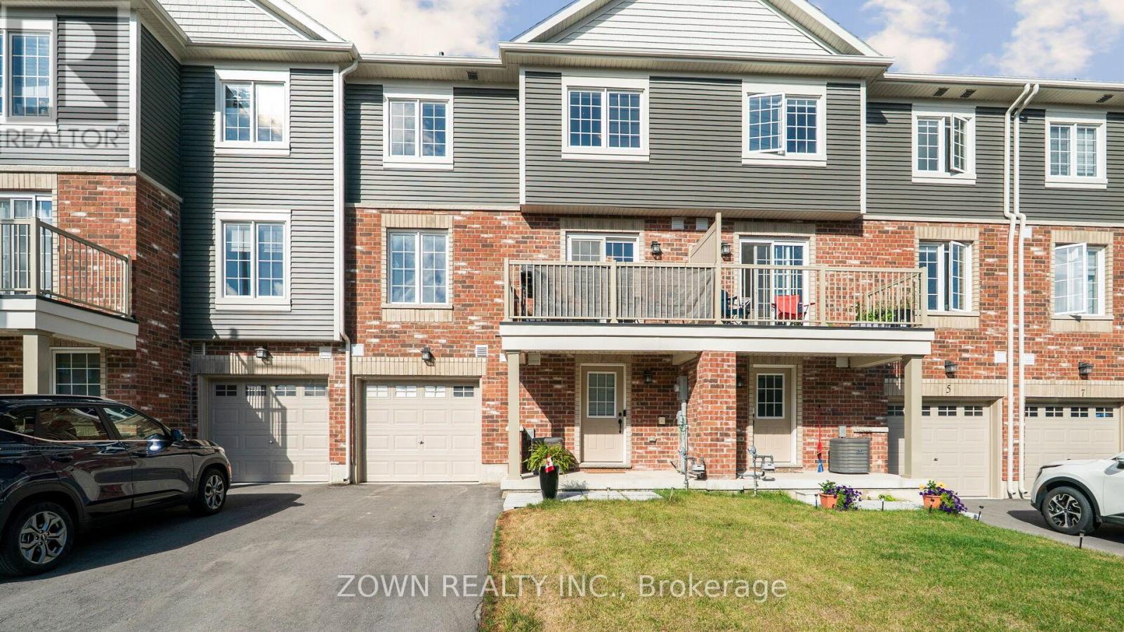 Photo 33 of 3 Silo Mews, Barrie ON
