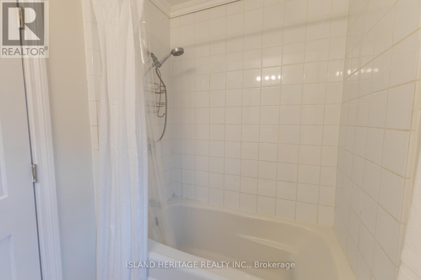 Photo 33 of 142 Symons Street, Toronto ON