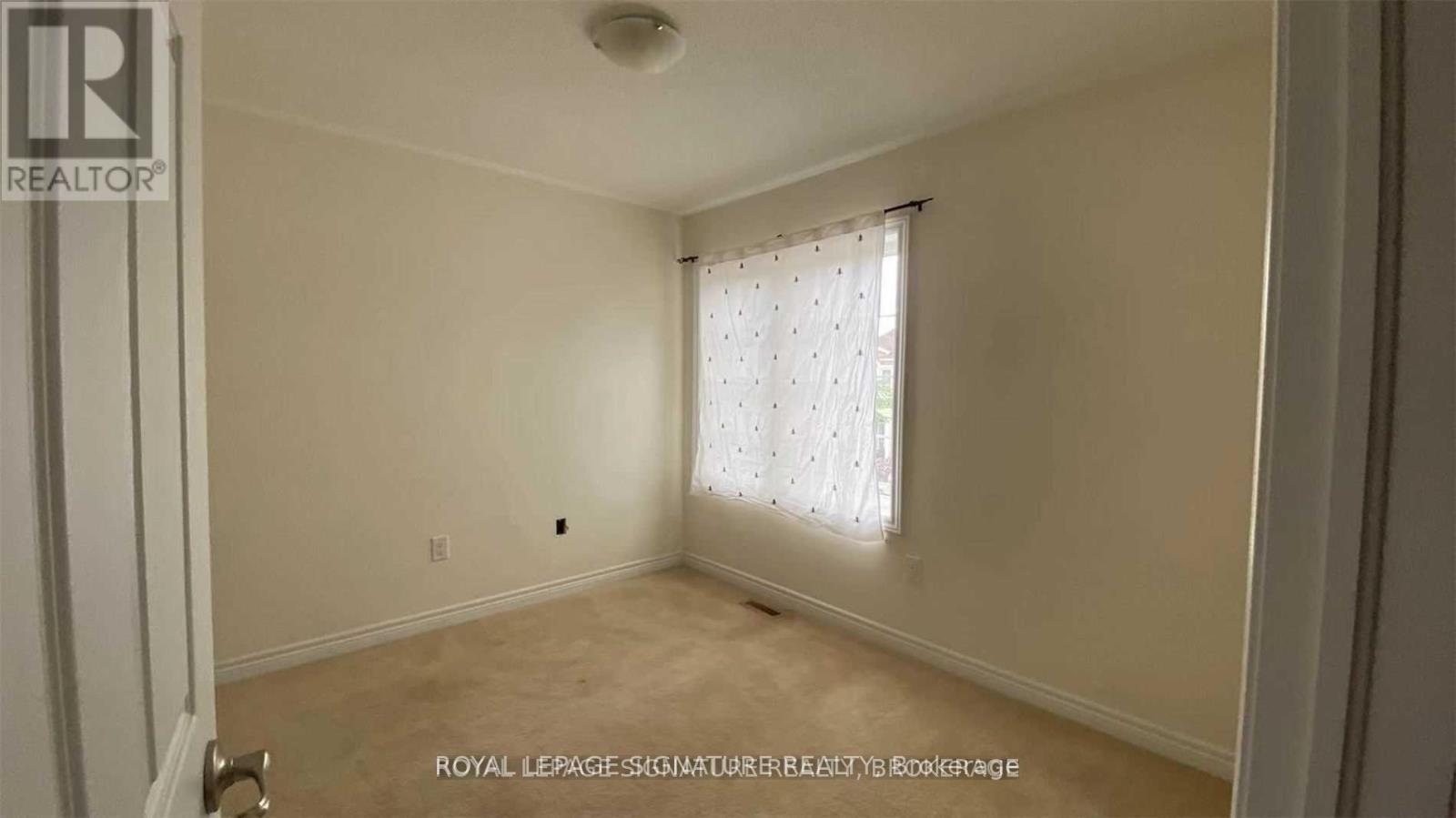 Photo 11 of 362 Leadwood Gate, Oakville ON