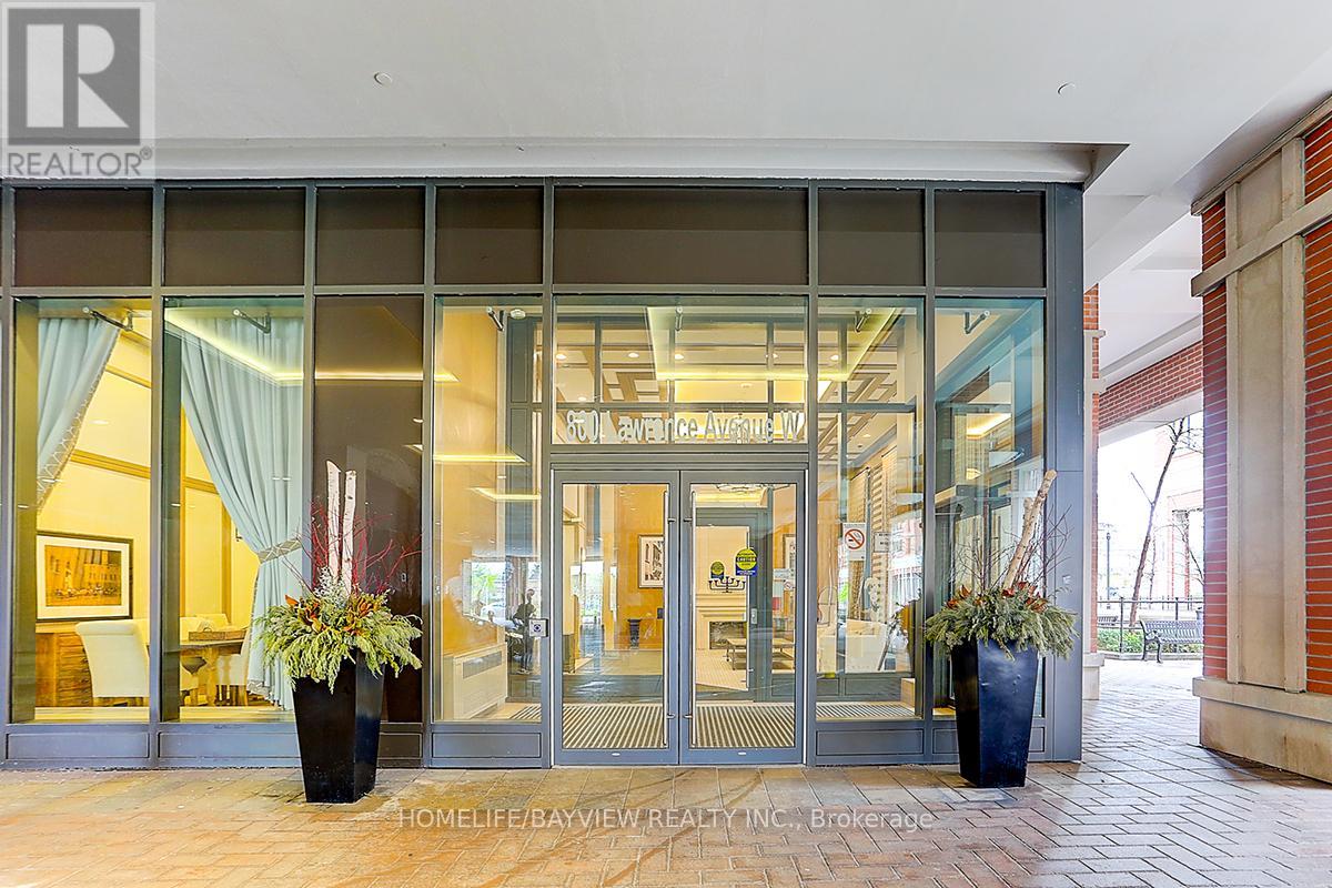 Photo 8 of 1723 800 Lawrence Avenue W, Toronto ON