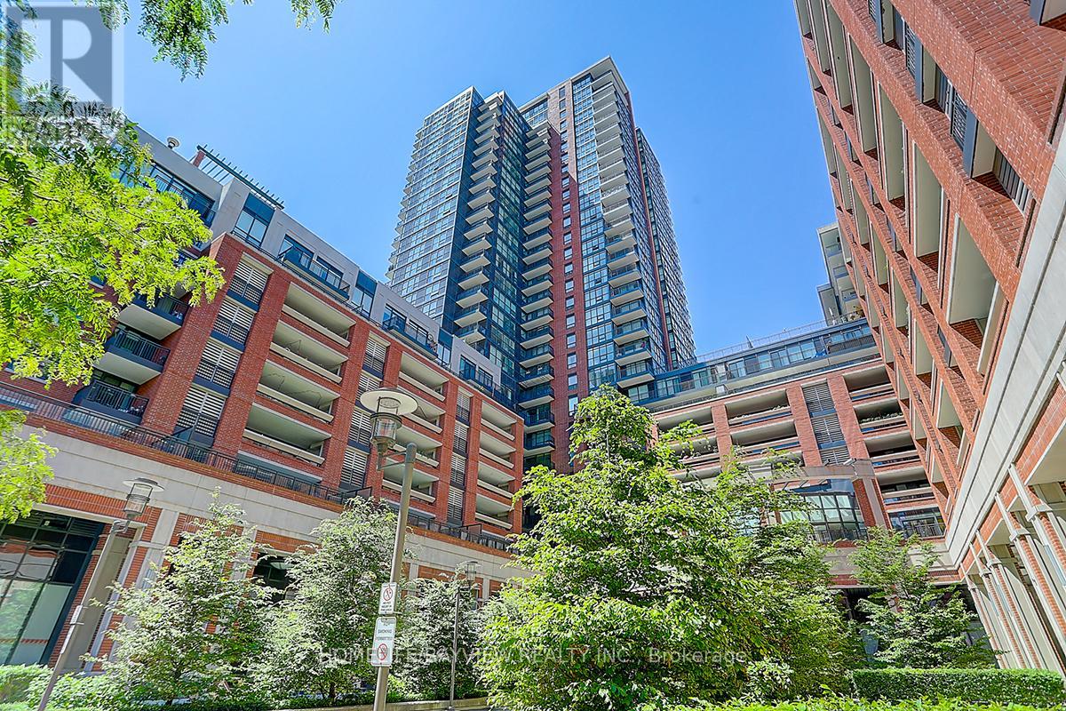 Photo 5 of 2204 830 Lawrence Avenue W, Toronto ON