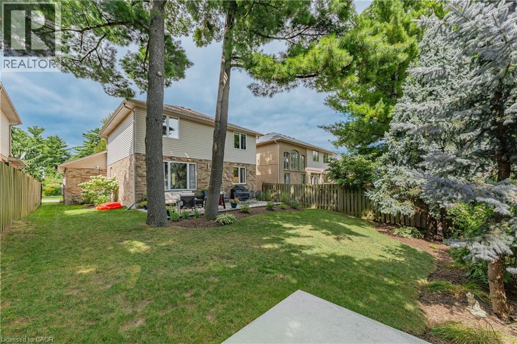 Photo 46 of 180 Granite Hill Drive, Cambridge ON