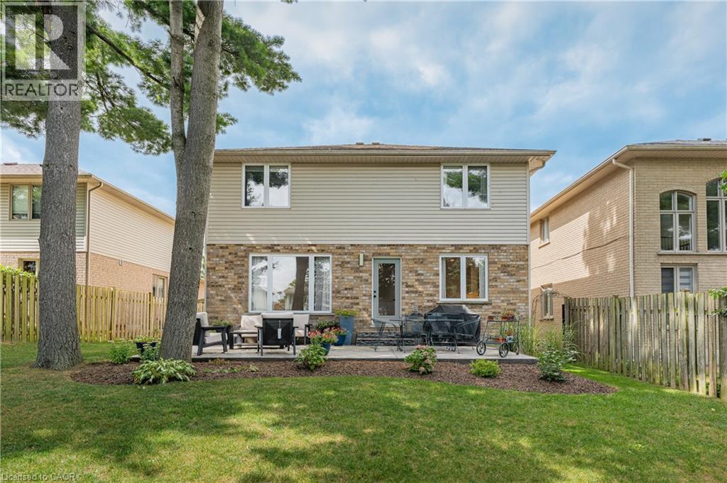 Photo 47 of 180 Granite Hill Drive, Cambridge ON