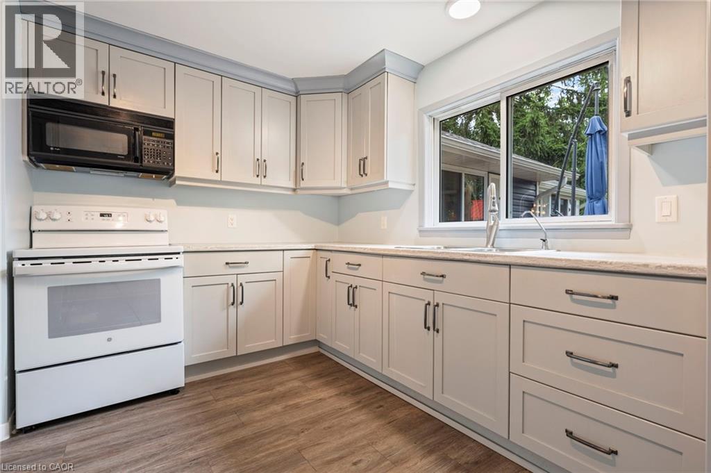 Photo 14 of 156 Woodstock Avenue, Long Point ON