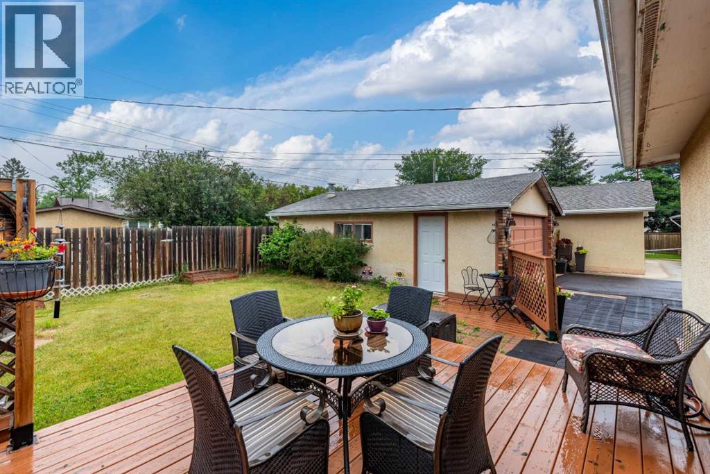 Photo 40 of 5732 47 Street, Lloydminster AB