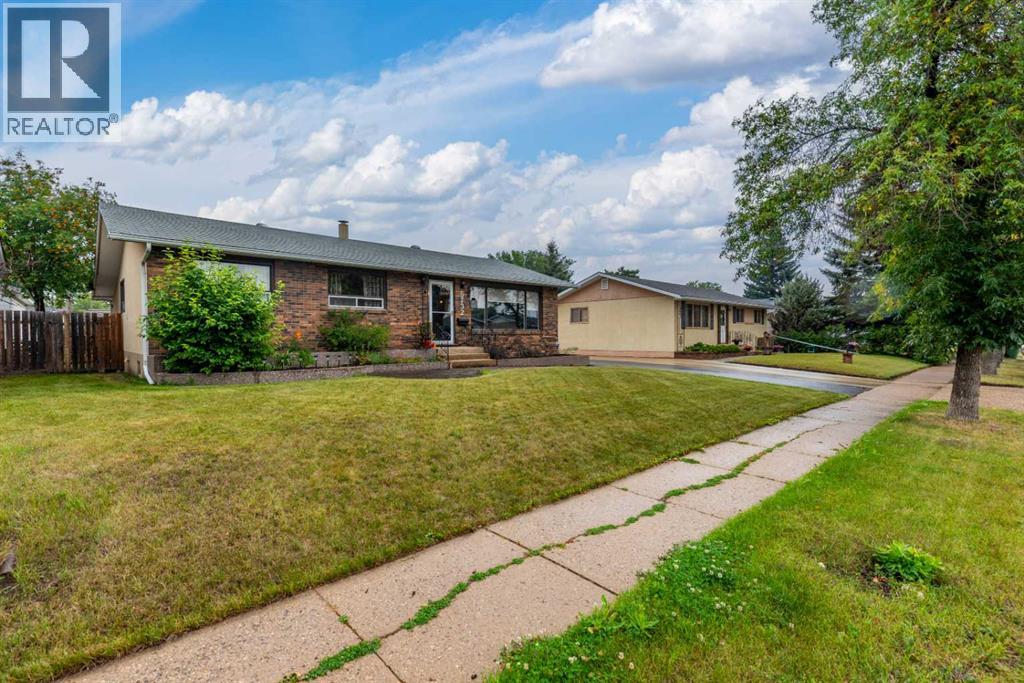 Photo 35 of 5732 47 Street, Lloydminster AB