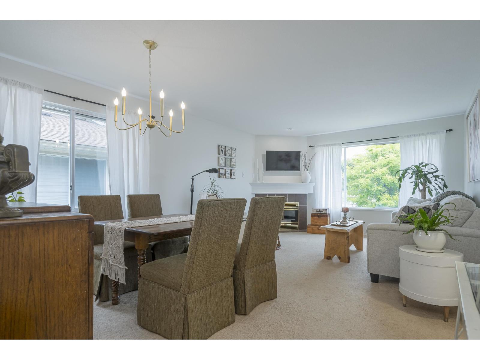 Photo 7 of 5 2023 Winfield Drive, Abbotsford BC