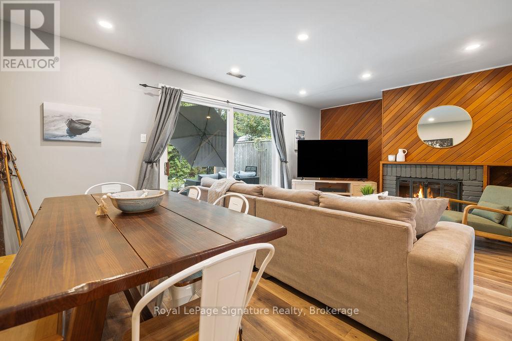 Photo 11 of 124 Escarpment Crescent, Collingwood ON