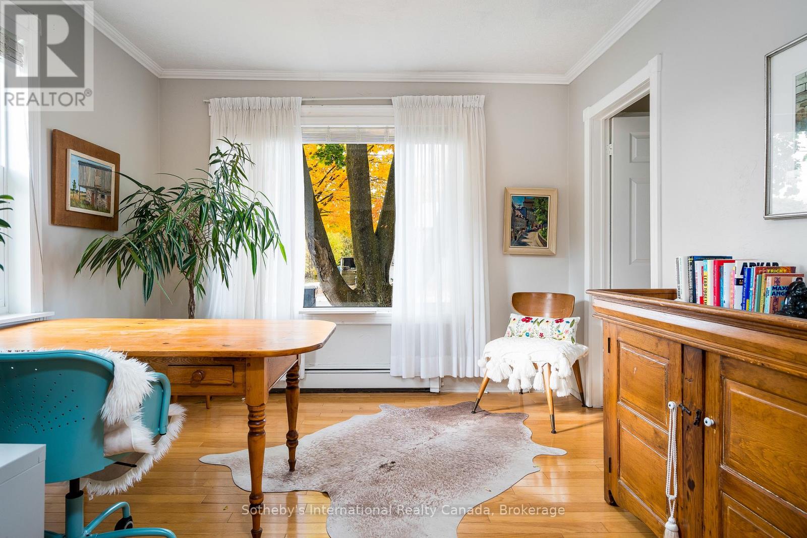 Photo 10 of 335 Napier Street, Collingwood ON