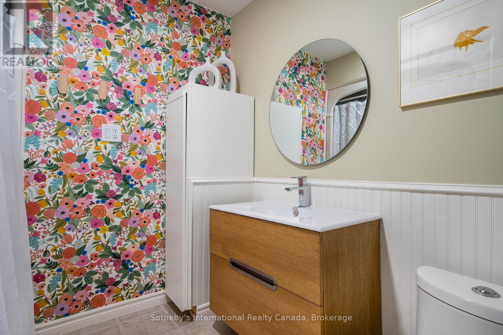 Photo 16 of 335 Napier Street, Collingwood ON