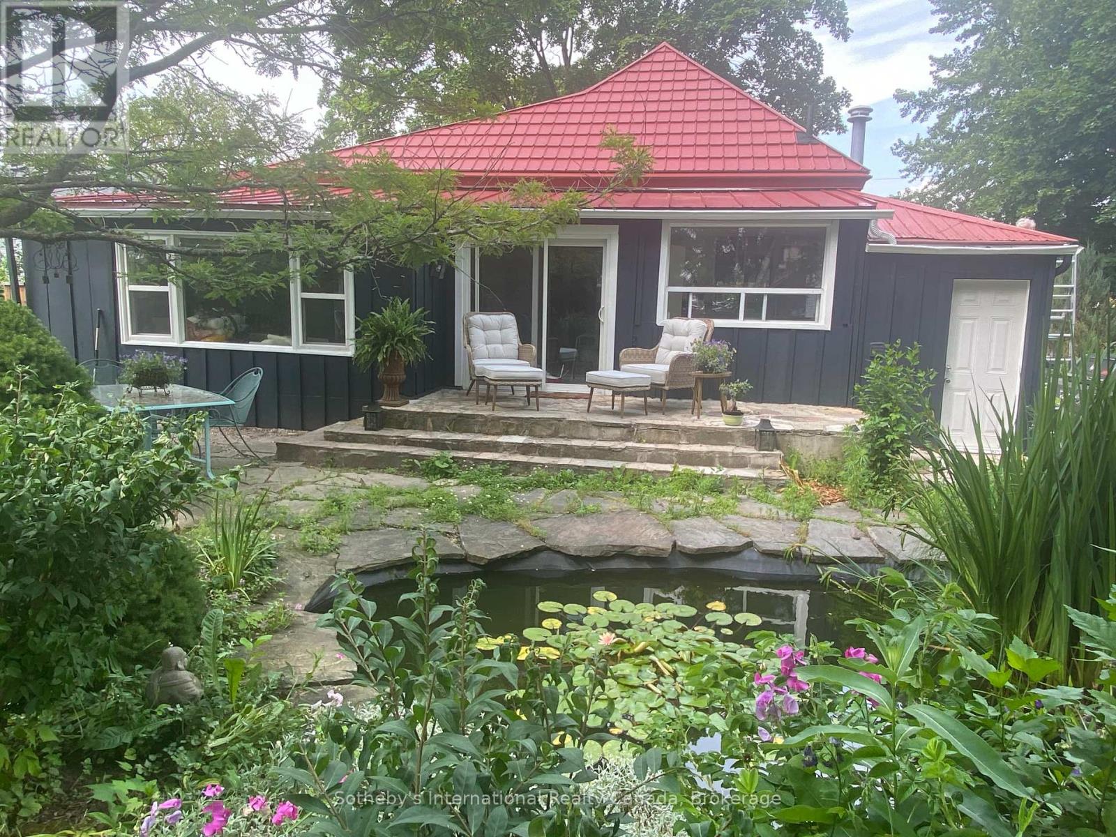 Photo 19 of 335 Napier Street, Collingwood ON
