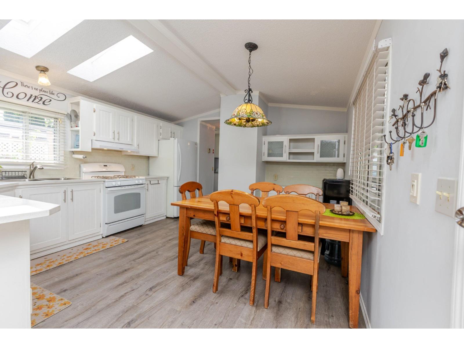 Photo 9 of 79 3300 Horn Street, Abbotsford BC