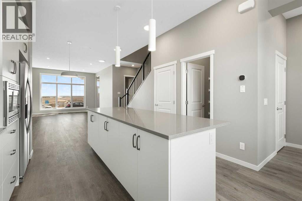 Photo 17 of 415 Hotchkiss Manor Se, Calgary AB