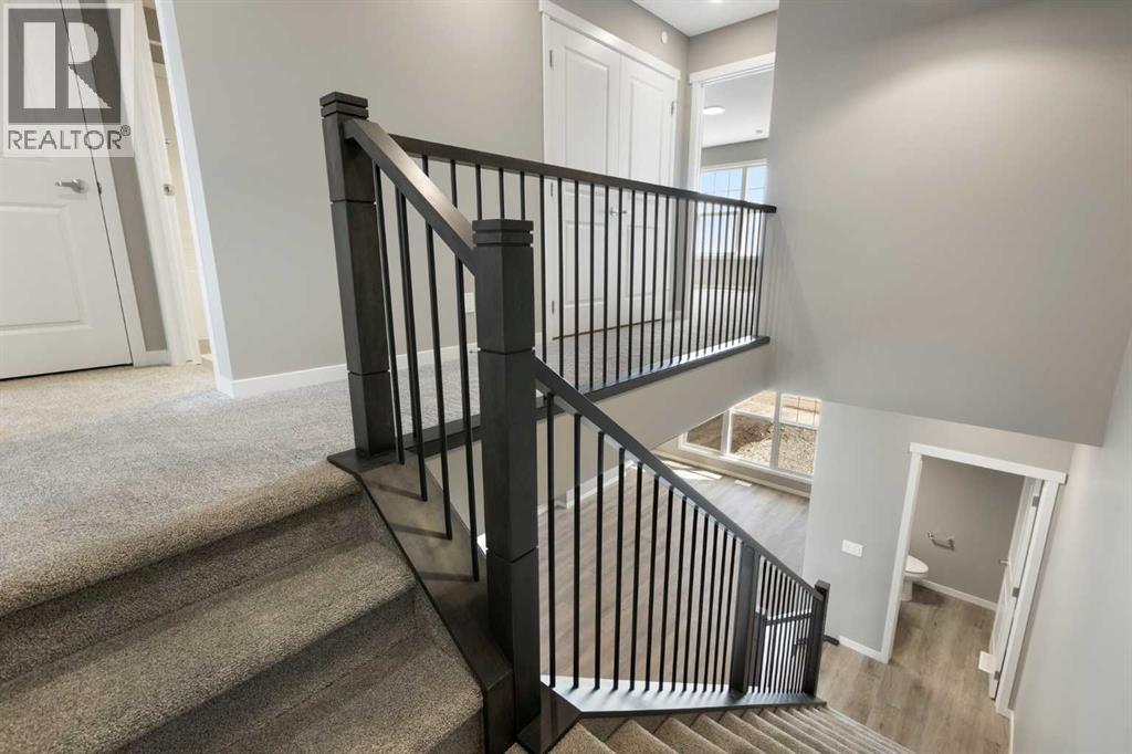 Photo 25 of 415 Hotchkiss Manor Se, Calgary AB