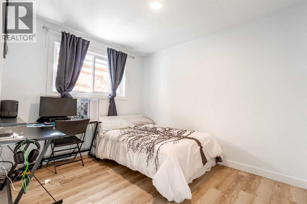 Photo 13 of 4703 26 Avenue Sw, Calgary AB