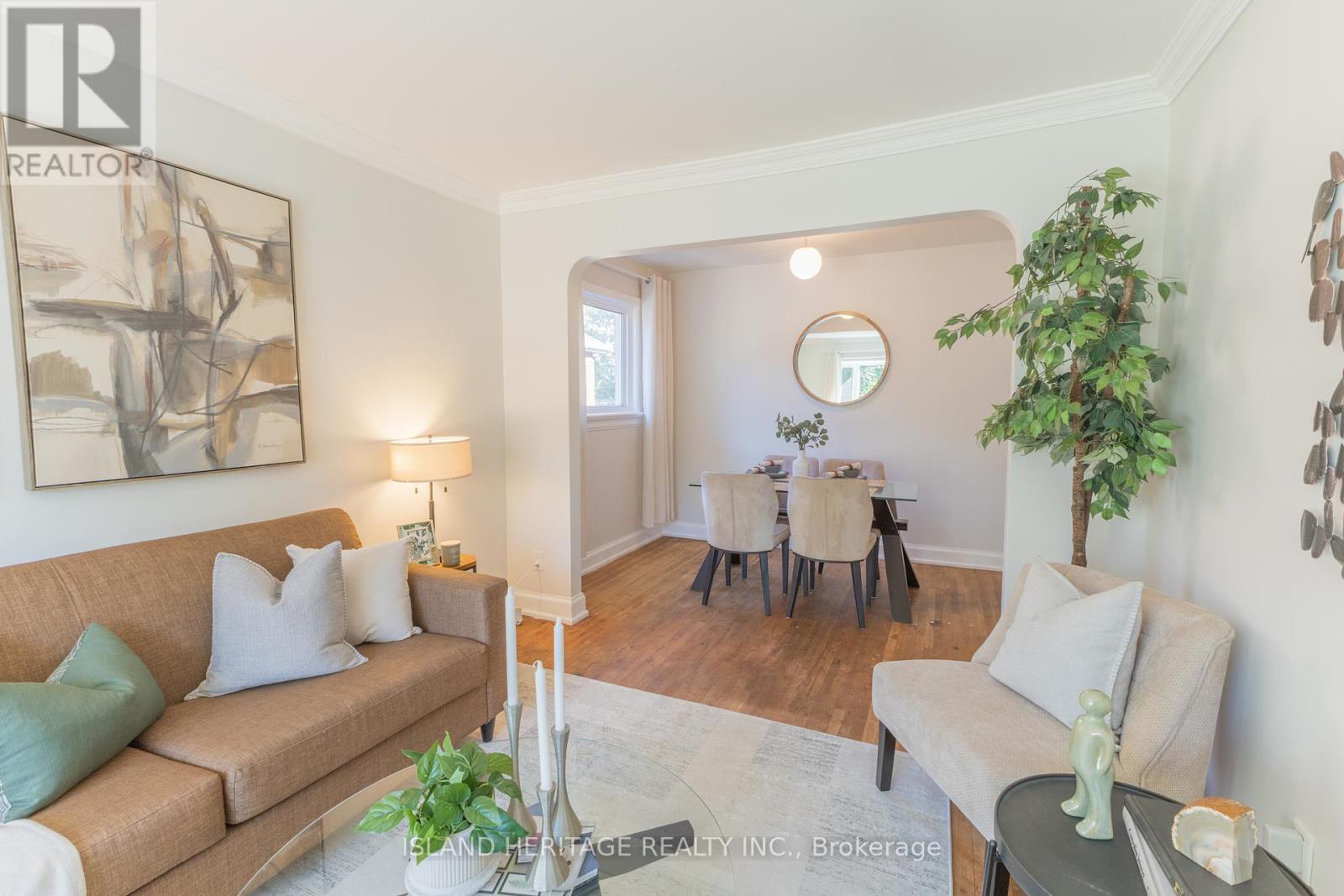 Photo 14 of 142 Symons Street, Toronto ON