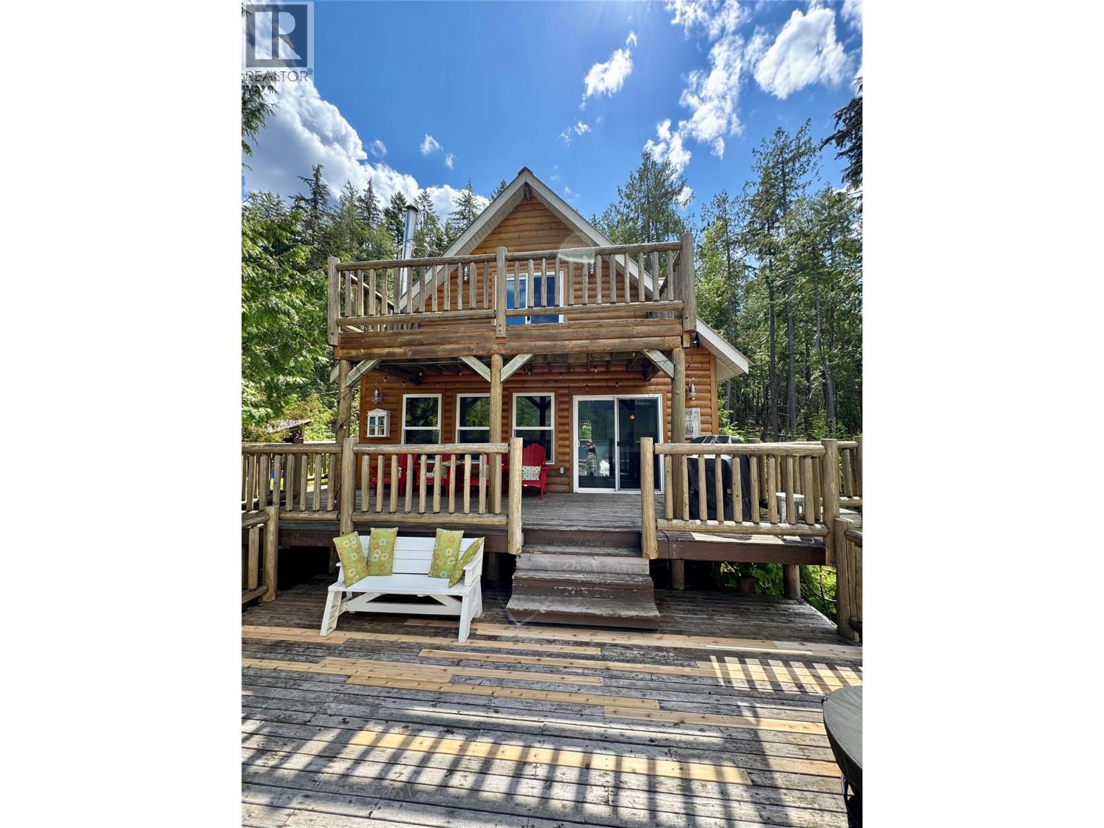 Lot 4 Pete Martin Bay, Sicamous