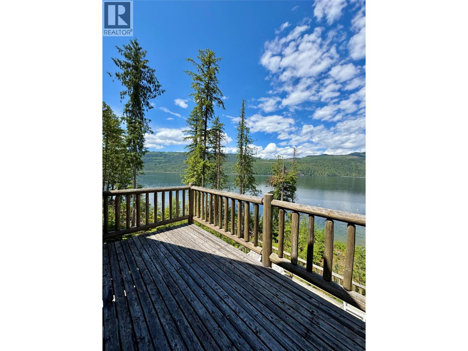 Lot 4 Pete Martin Bay, Sicamous