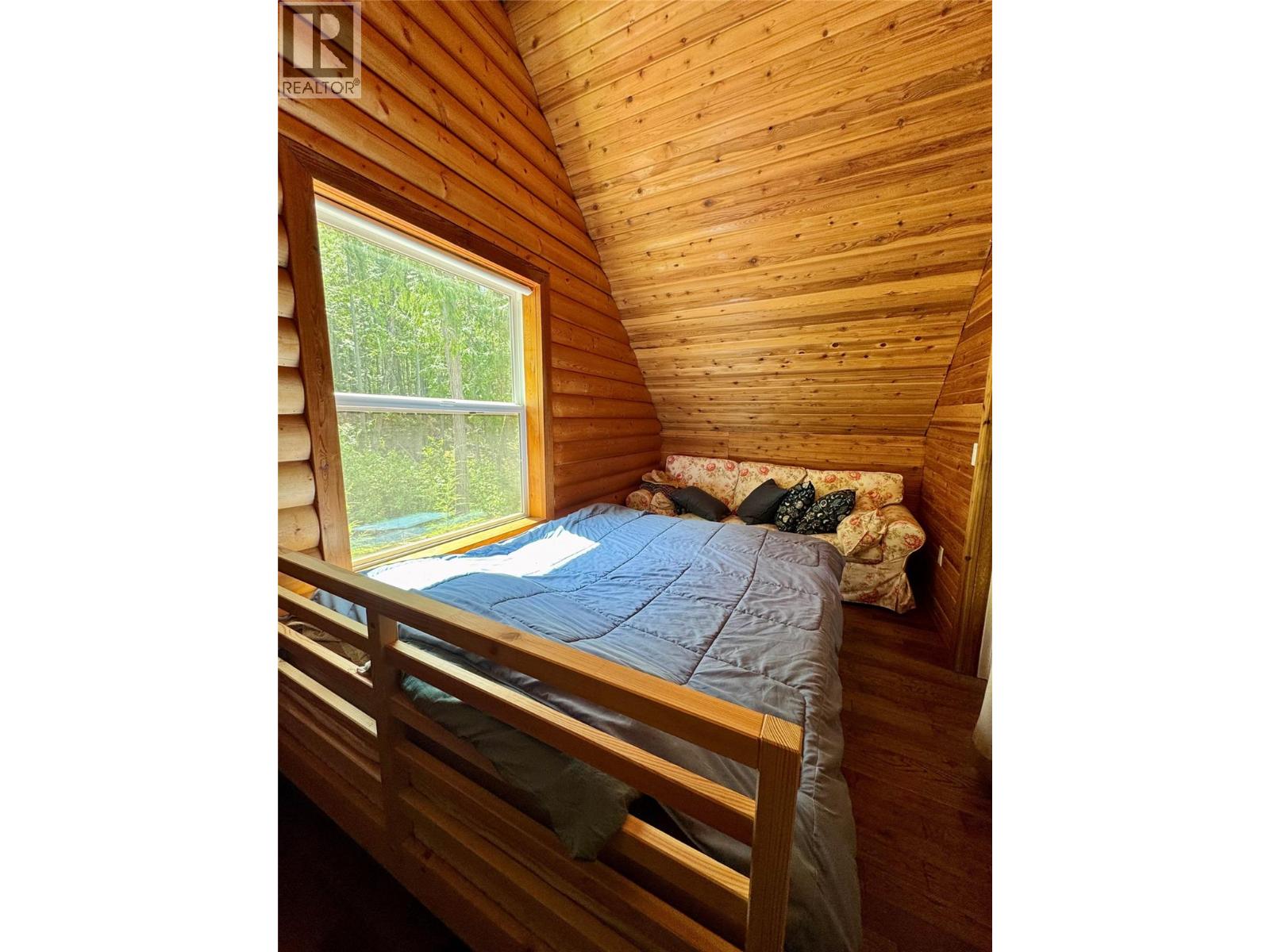 Lot 4 Pete Martin Bay, Sicamous