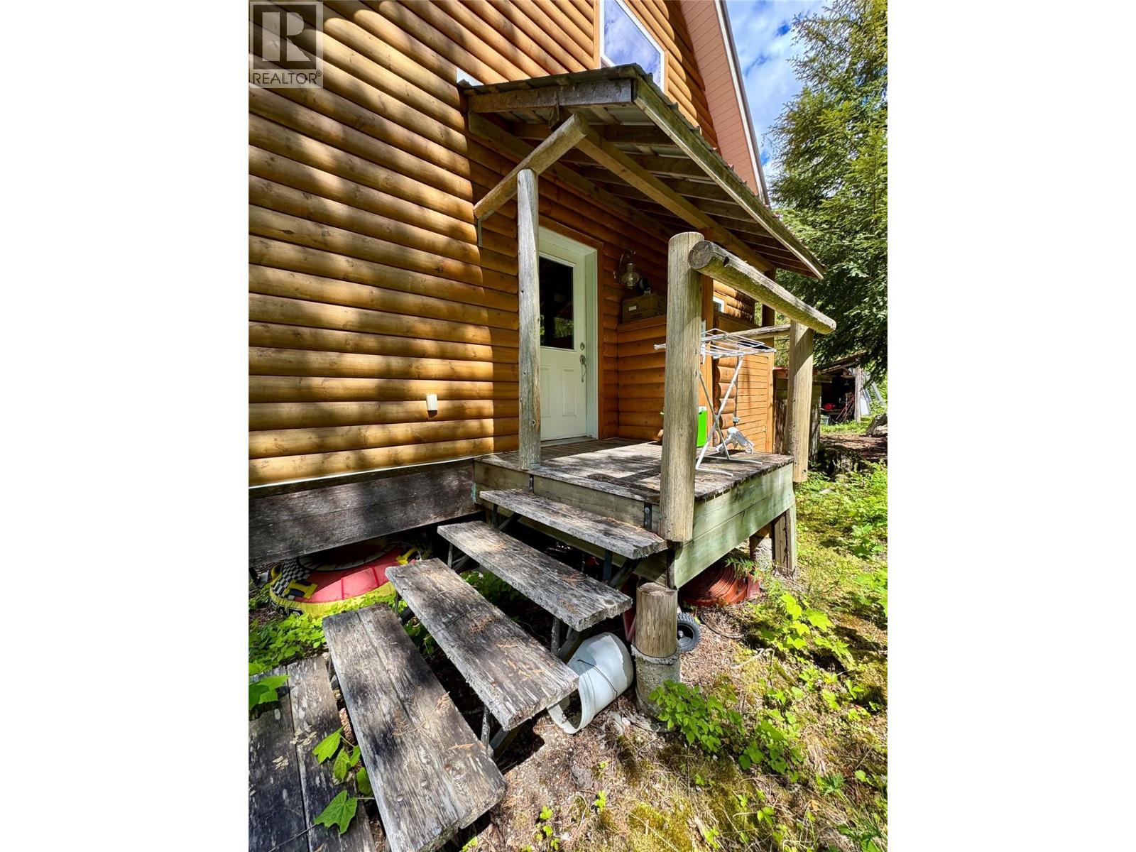 Lot 4 Pete Martin Bay, Sicamous