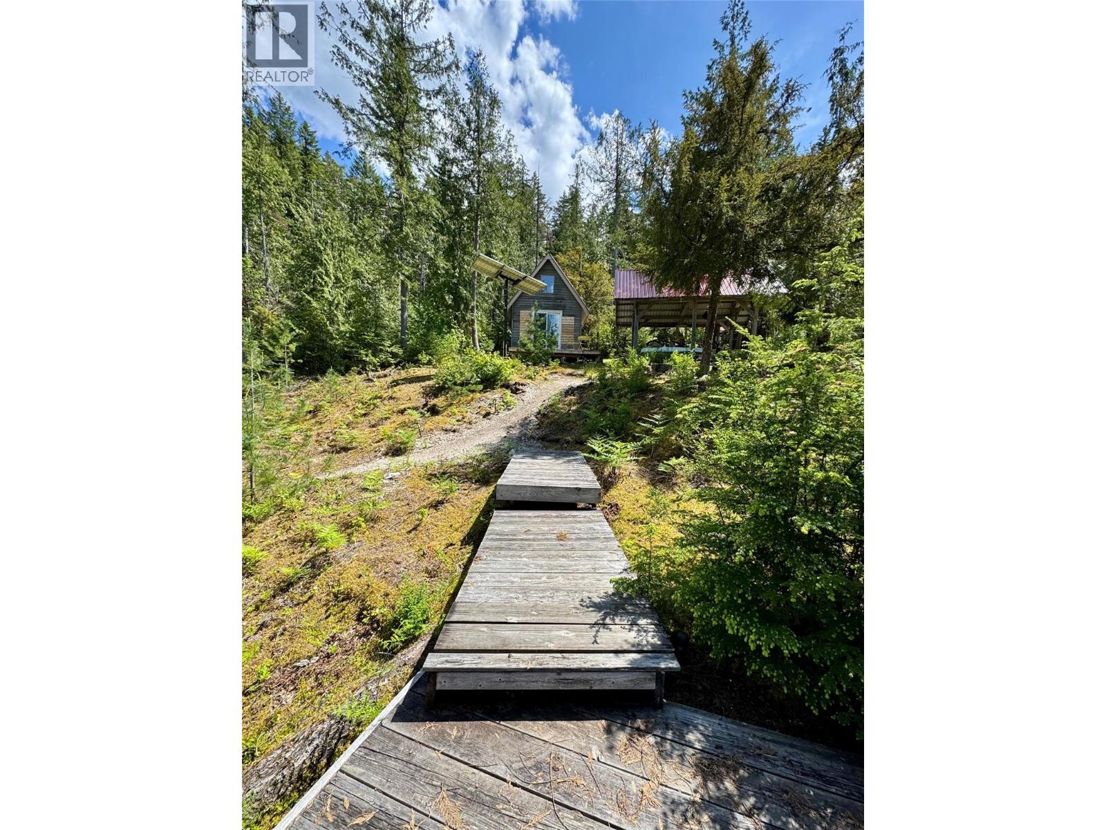 Lot 4 Pete Martin Bay, Sicamous
