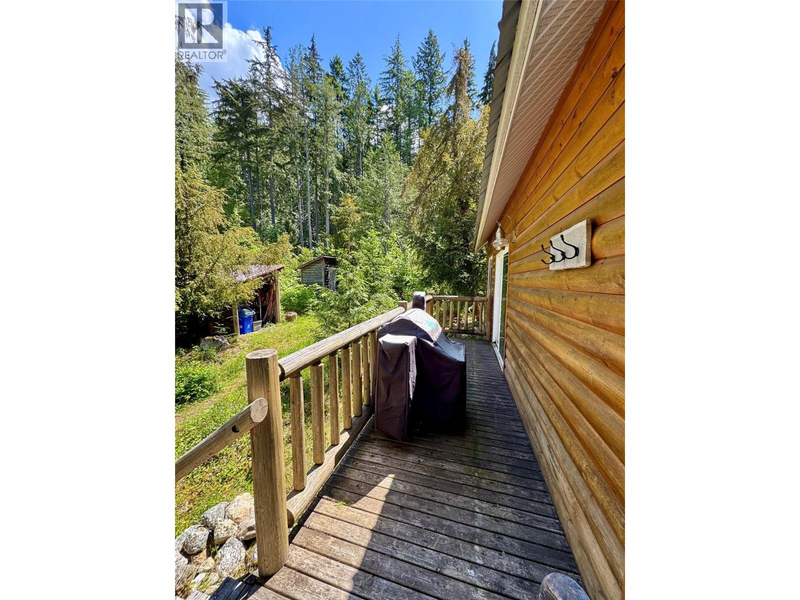 Lot 4 Pete Martin Bay, Sicamous