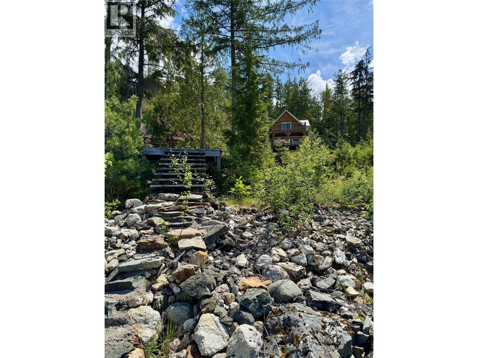 Lot 4 Pete Martin Bay, Sicamous