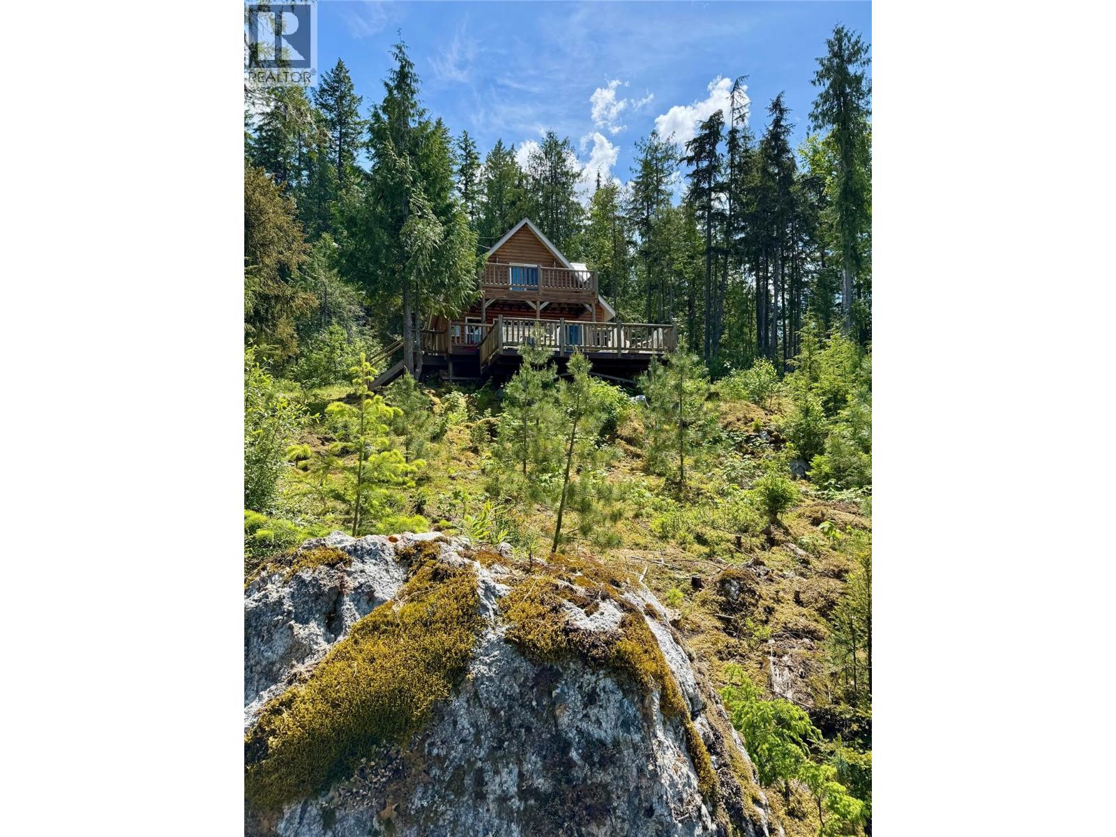 Lot 4 Pete Martin Bay, Sicamous