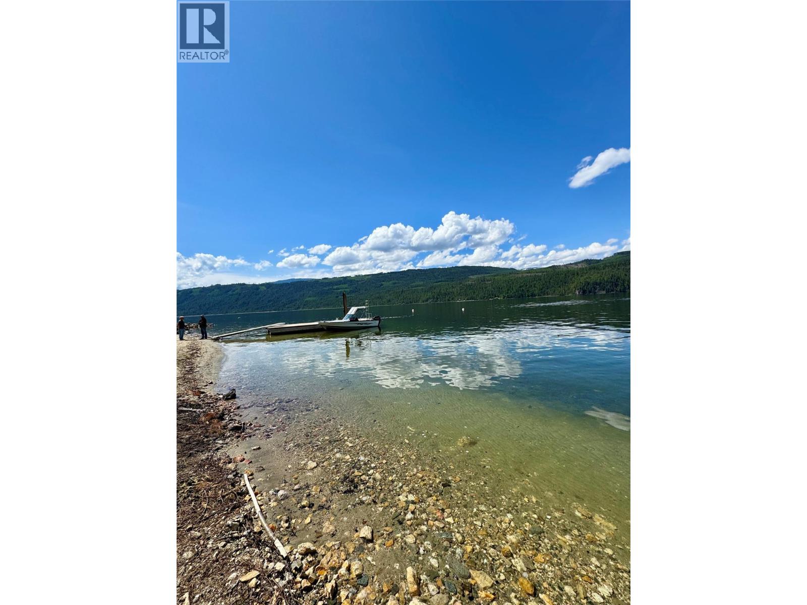 Lot 4 Pete Martin Bay, Sicamous