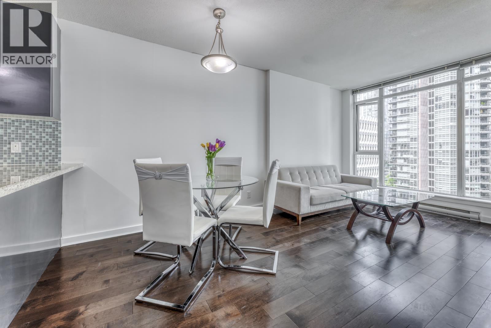 Photo 5 of 603 1188 W Pender Street, Vancouver BC