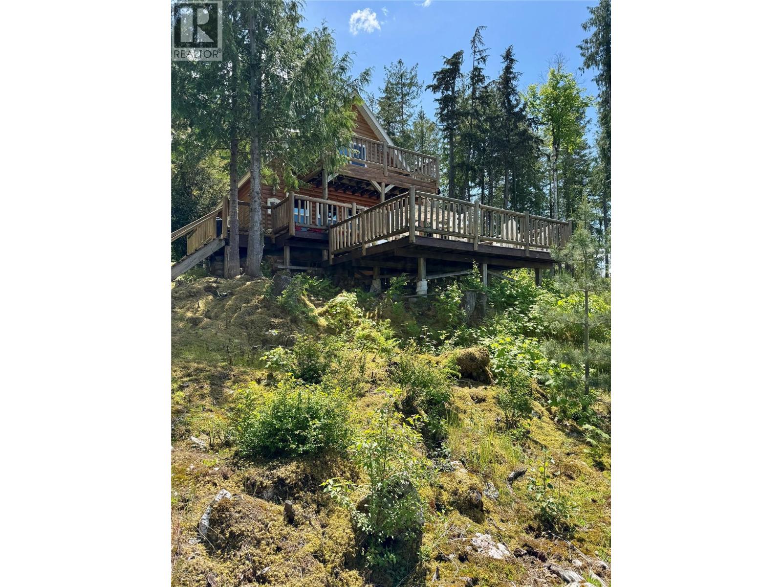 Lot 4 Pete Martin Bay, Sicamous