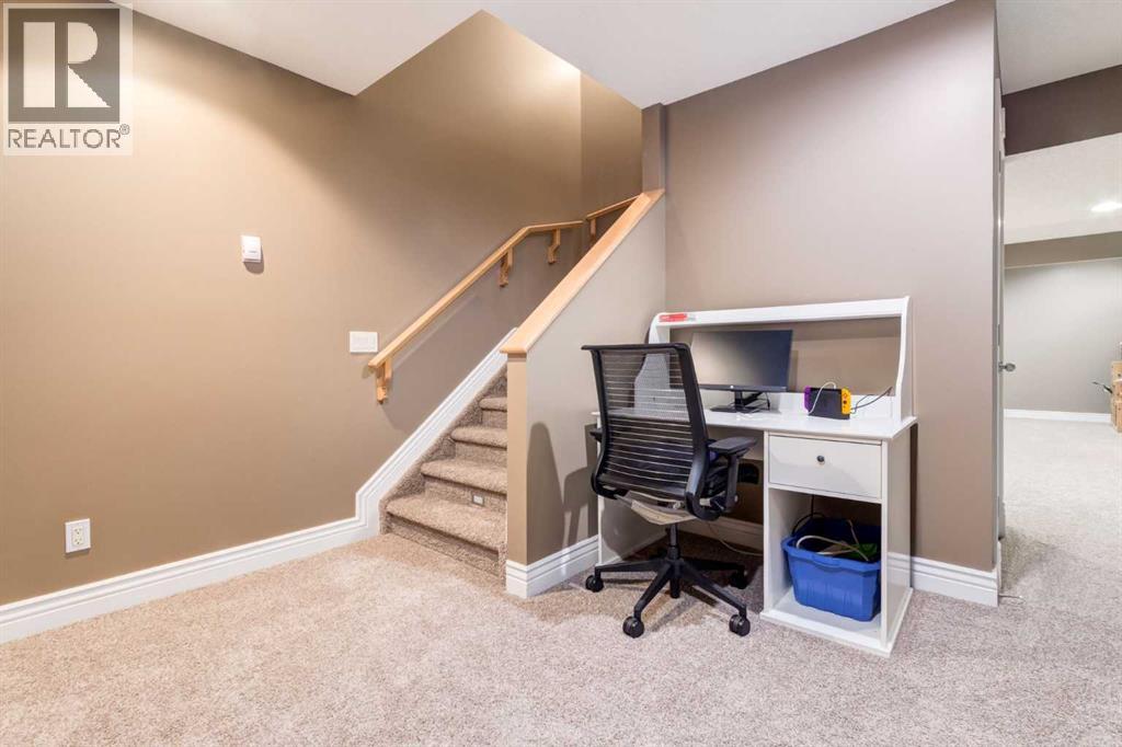 Photo 31 of 207 Tuscany Glen Park Nw, Calgary AB
