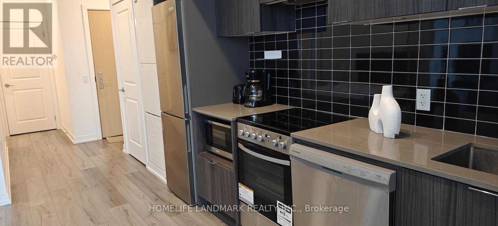 Photo 10 of 5405 395 Bloor Street E, Toronto ON