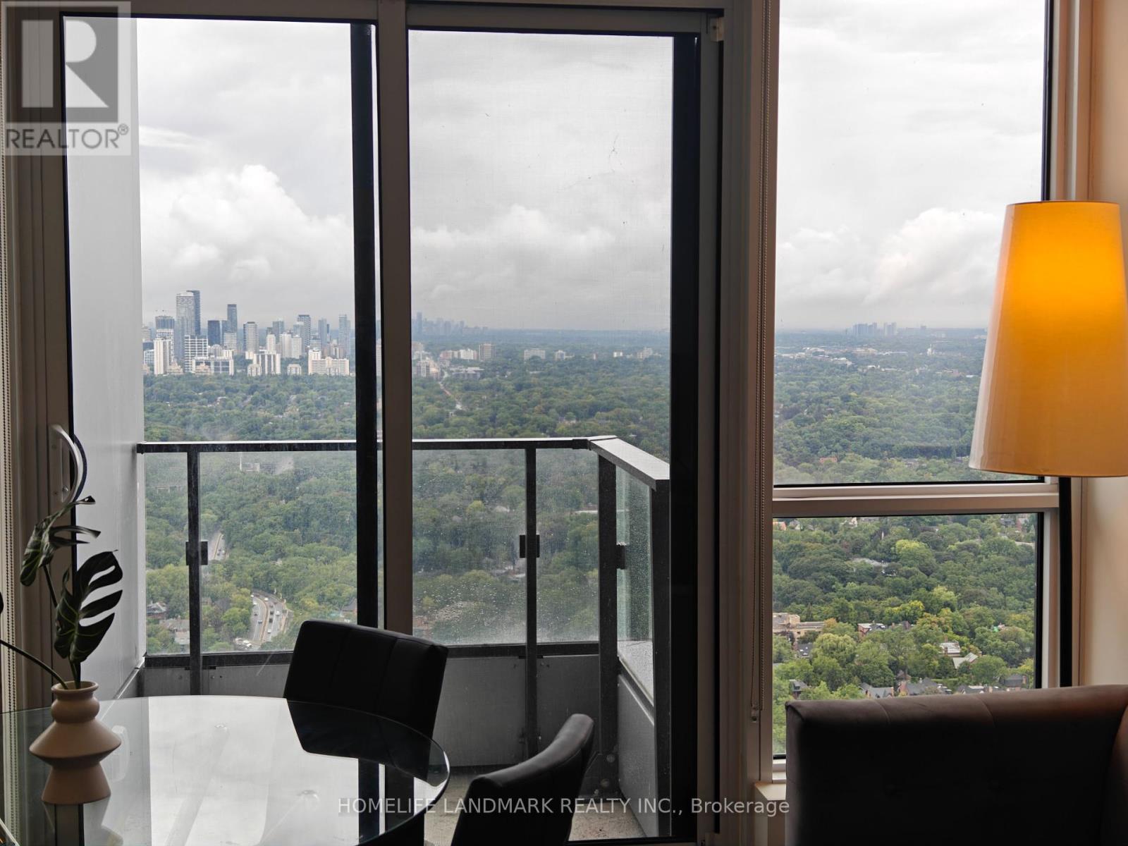 Photo 13 of 5405 395 Bloor Street E, Toronto ON
