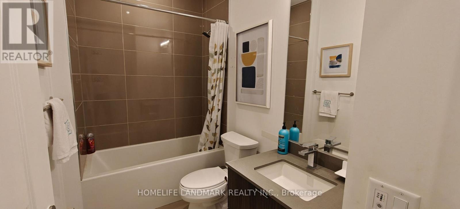 Photo 17 of 5405 395 Bloor Street E, Toronto ON