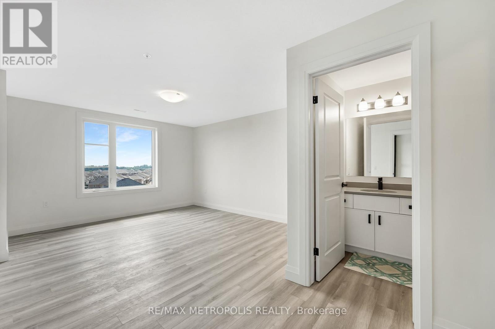 Photo 17 of 99 B Farley Road, Centre Wellington ON