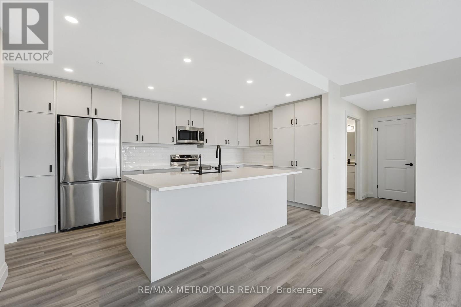 Photo 10 of 99 B Farley Road, Centre Wellington ON