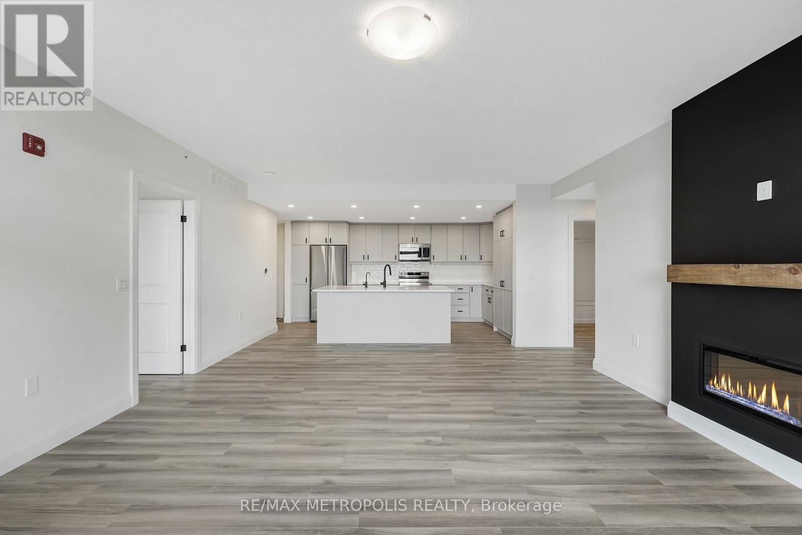Photo 8 of 99 B Farley Road, Centre Wellington ON