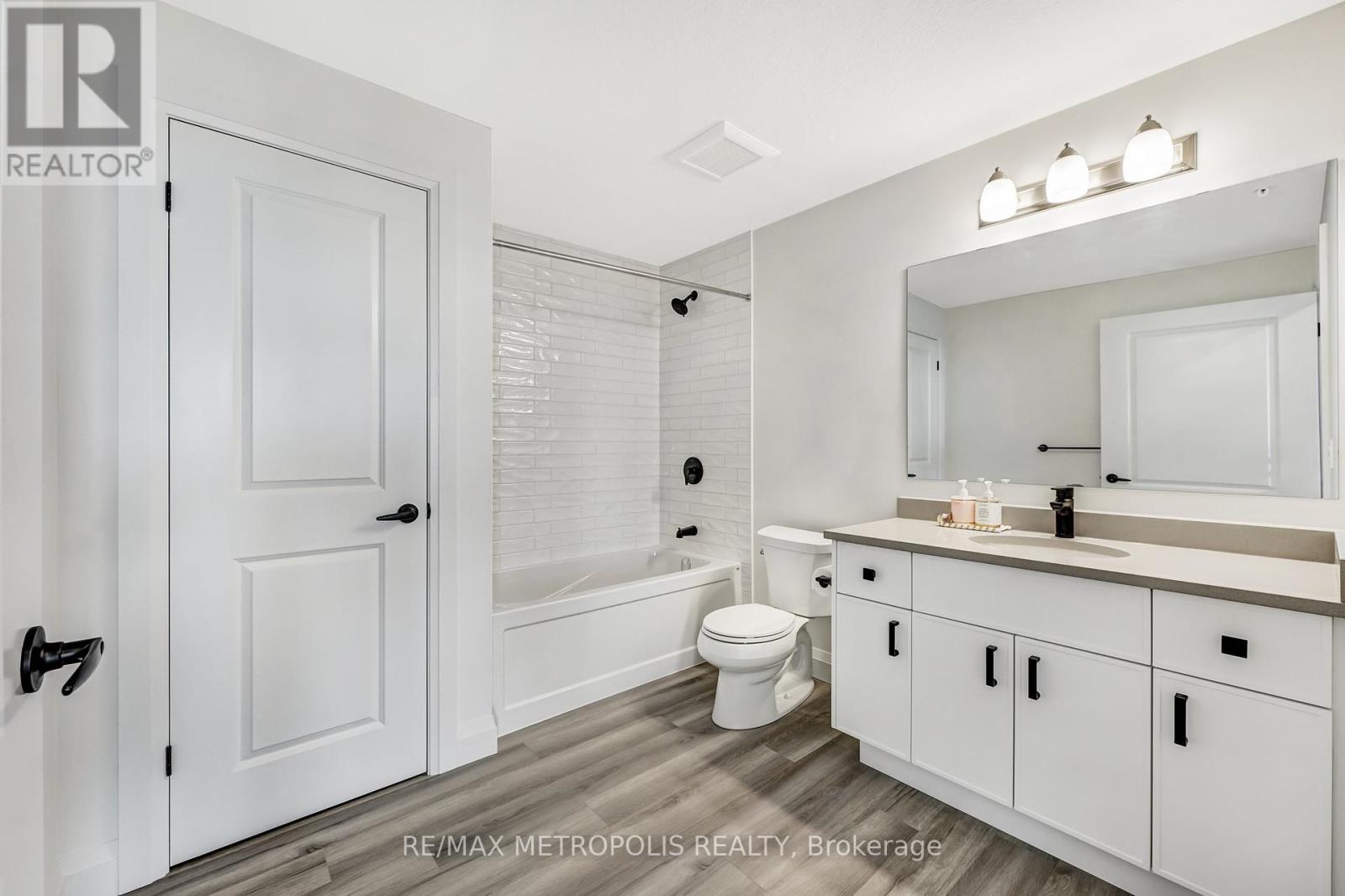 Photo 21 of 99 B Farley Road, Centre Wellington ON