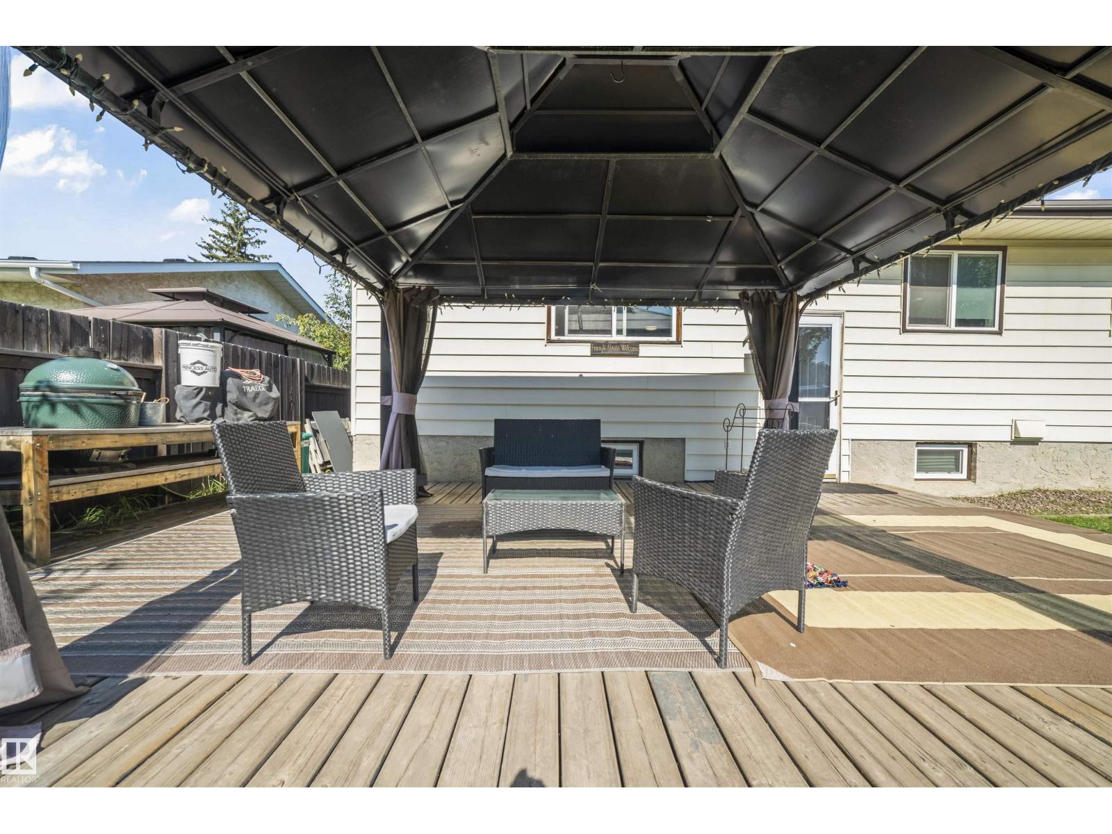 Photo 26 of 4611 16 A Av Nw, Edmonton AB