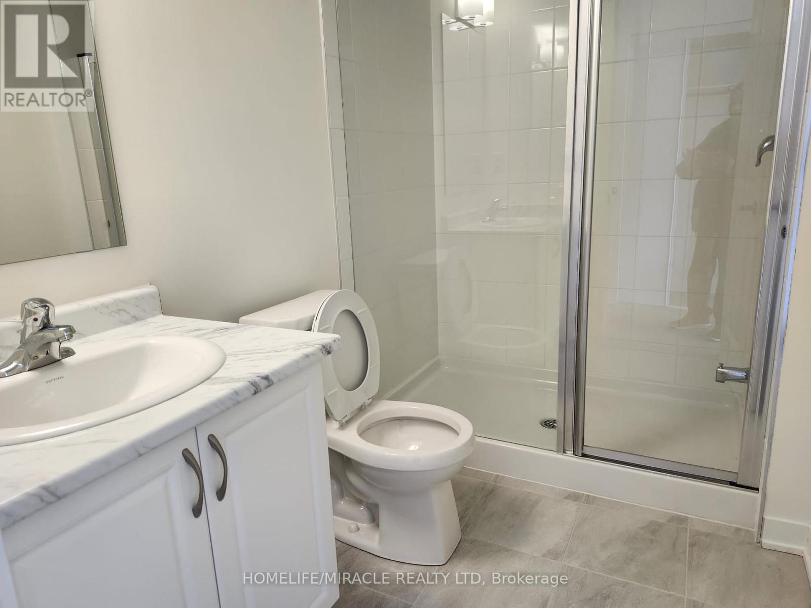 Photo 16 of 1302 1695 Dersan Street, Pickering ON