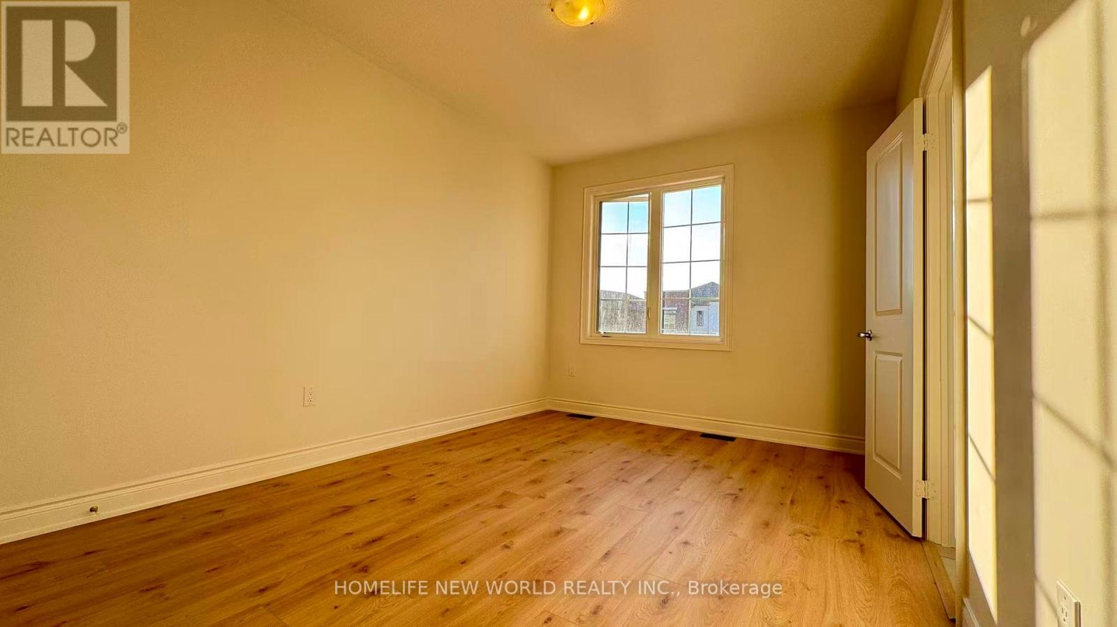 Photo 18 of 1 Monticola Avenue, Richmond Hill ON