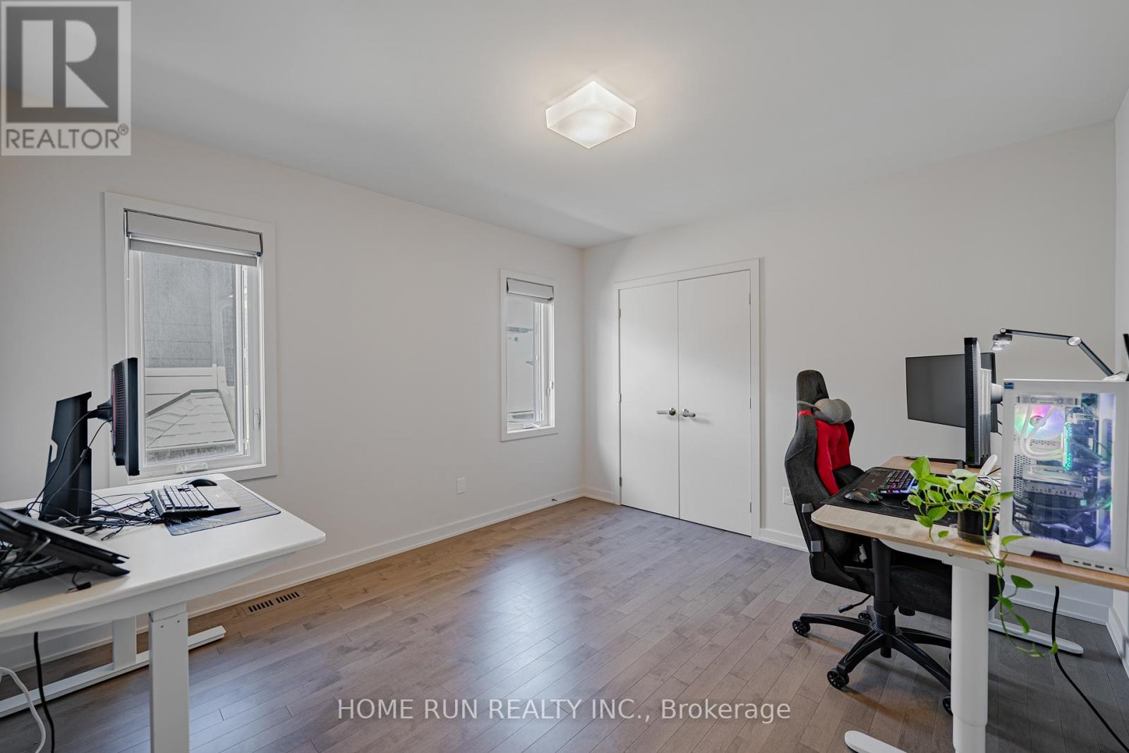 Photo 40 of 899 Ralph Hennessy Avenue, Ottawa ON