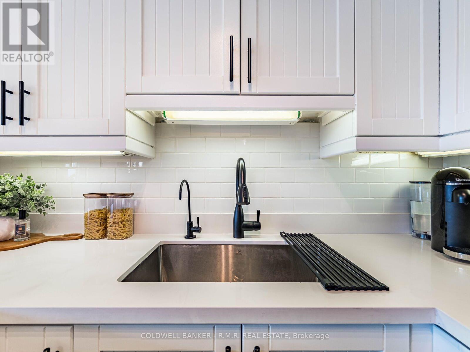 Photo 18 of 2020 125 George Appleton Way, Toronto ON