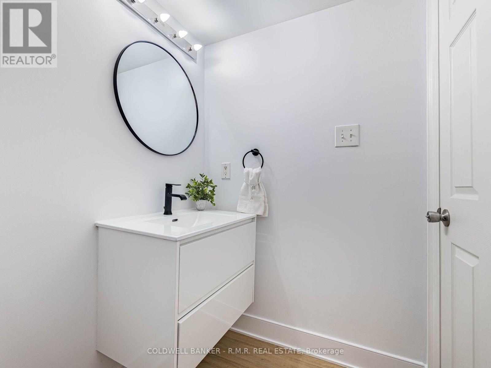 Photo 20 of 2020 125 George Appleton Way, Toronto ON