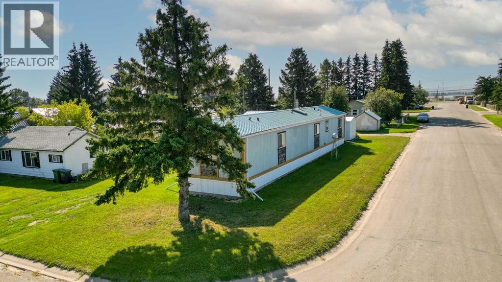Photo 4 of 4645 52 Avenue, Rimbey AB