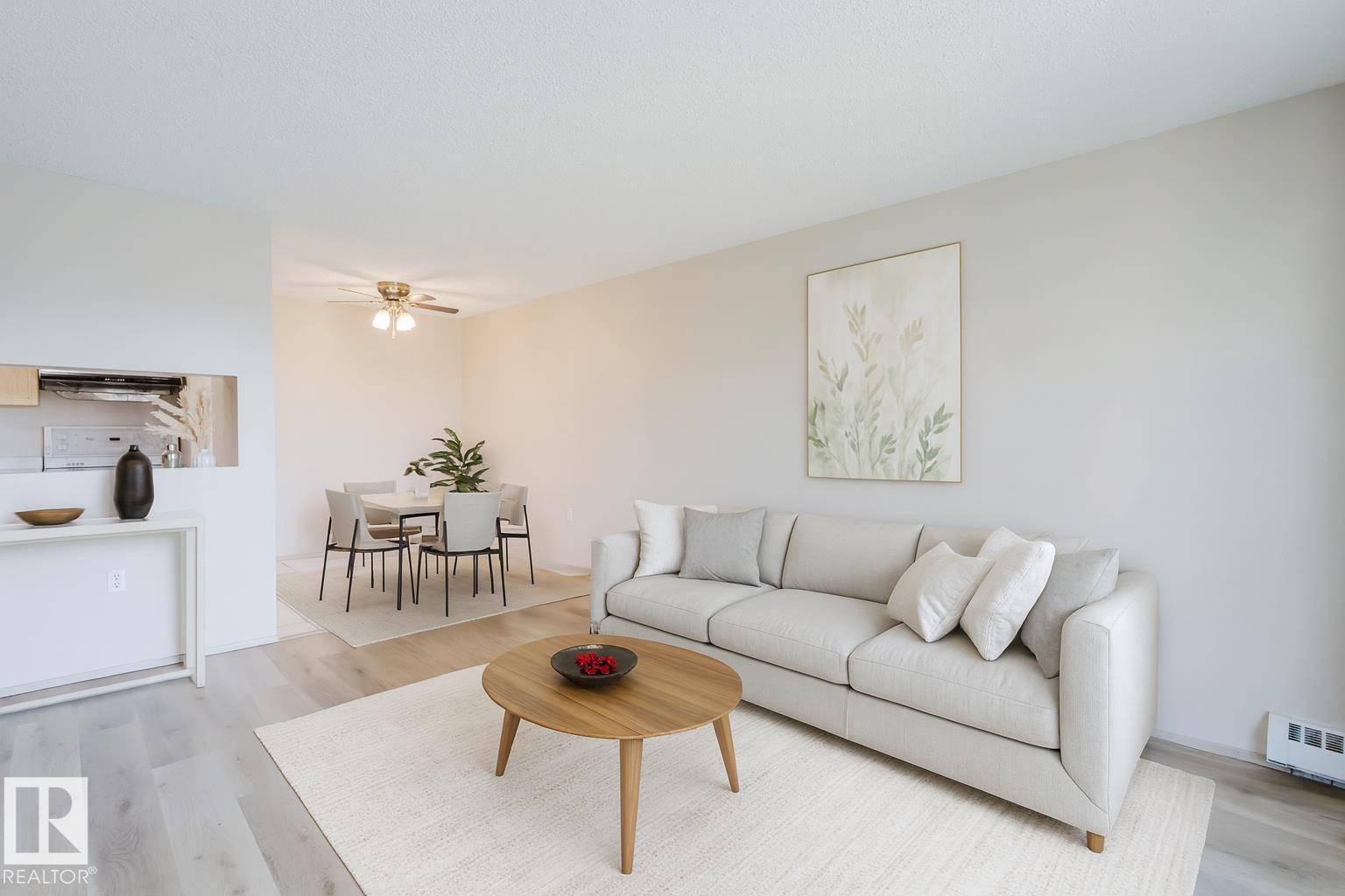 Photo 2 of 334 9620 174 St Nw, Edmonton AB