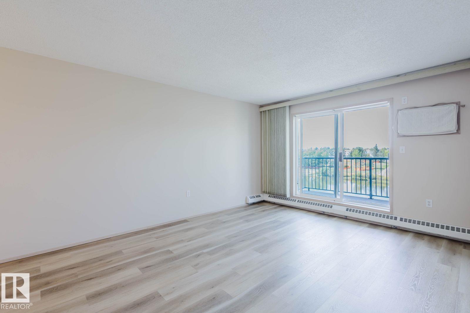 Photo 13 of 334 9620 174 St Nw, Edmonton AB